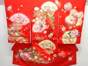 花に毬・蝶模様子供着物（長襦袢・内袖付き）